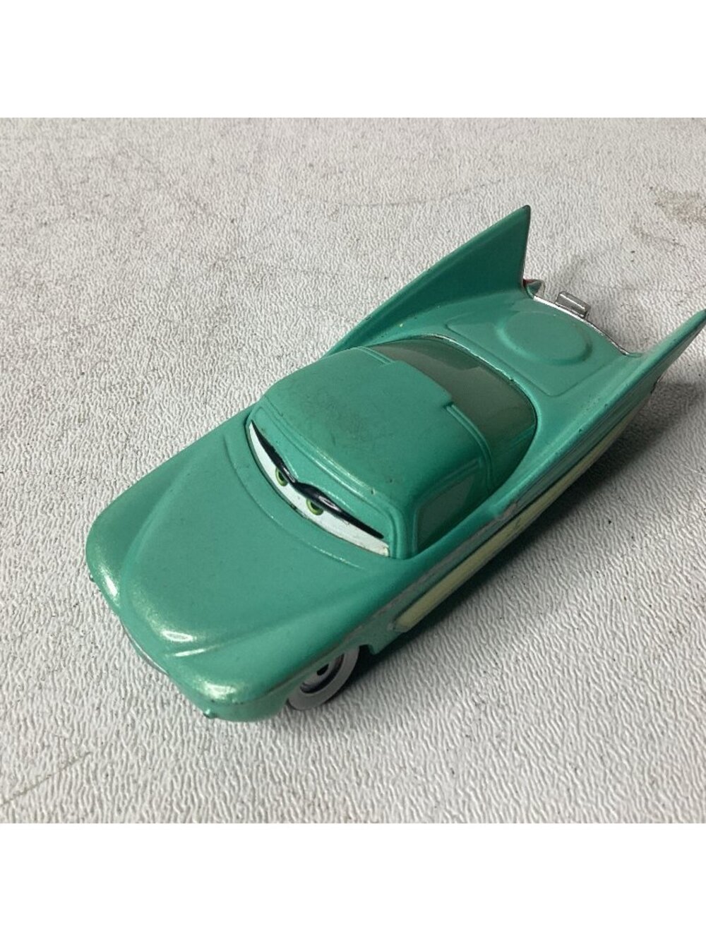 Disney Pixar Cars Flo